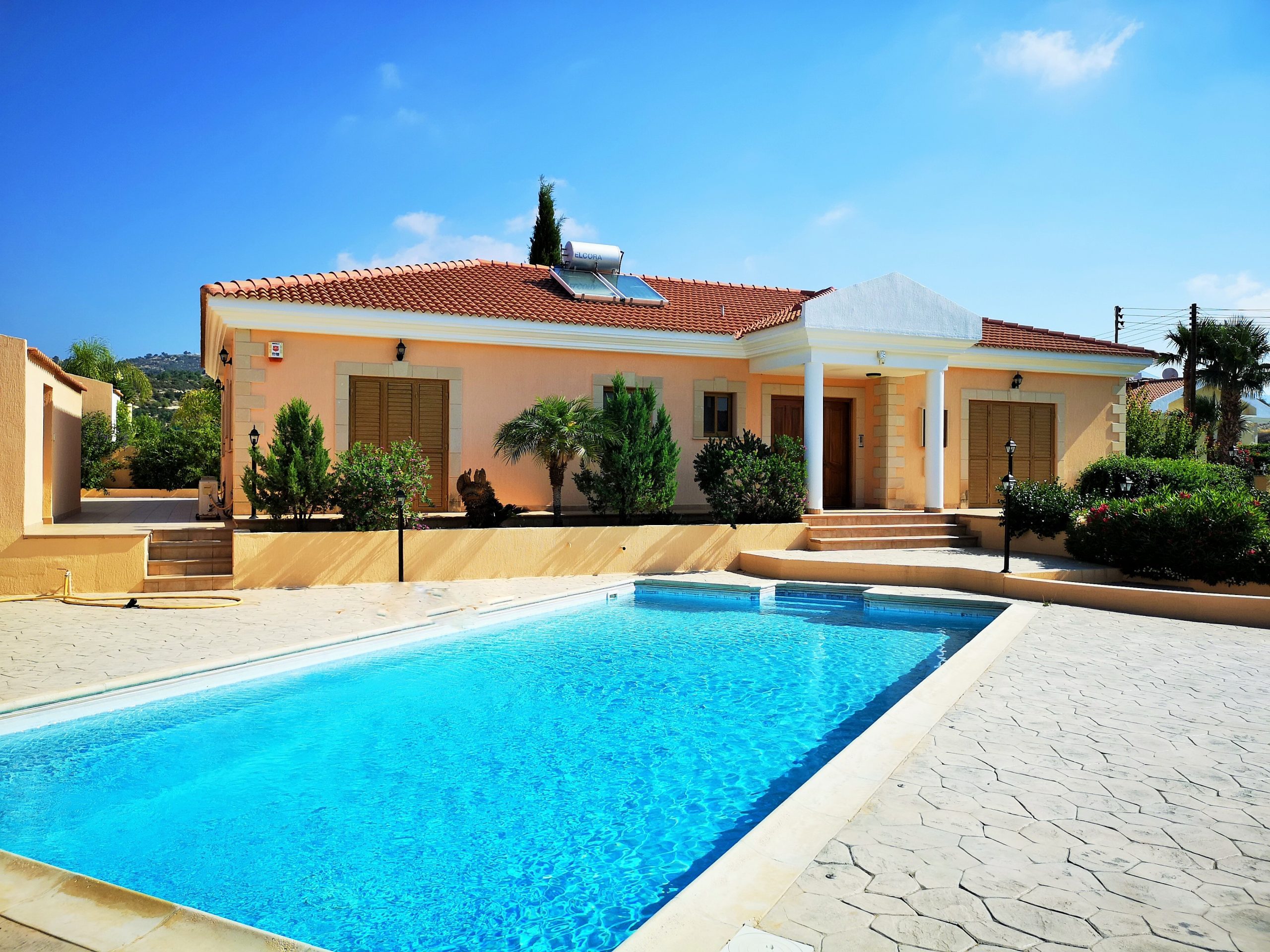 לקנות בית בקפריסין - וילה לימסול